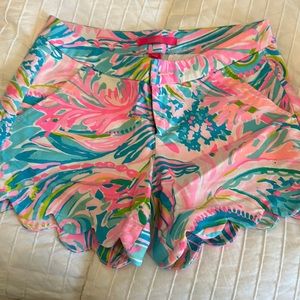 Lilly Pulitzer shorts sz 0